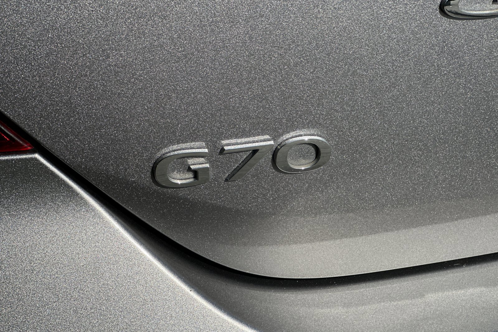 2023 Genesis G70 2.0T photo 24