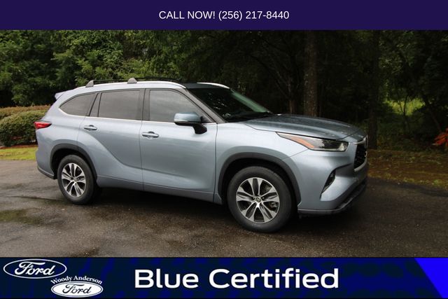 2021 Toyota Highlander XLE photo 6