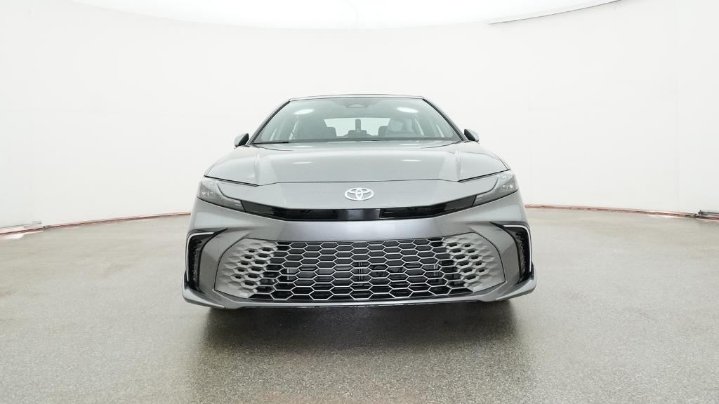 2025 Toyota Camry XSE photo 3