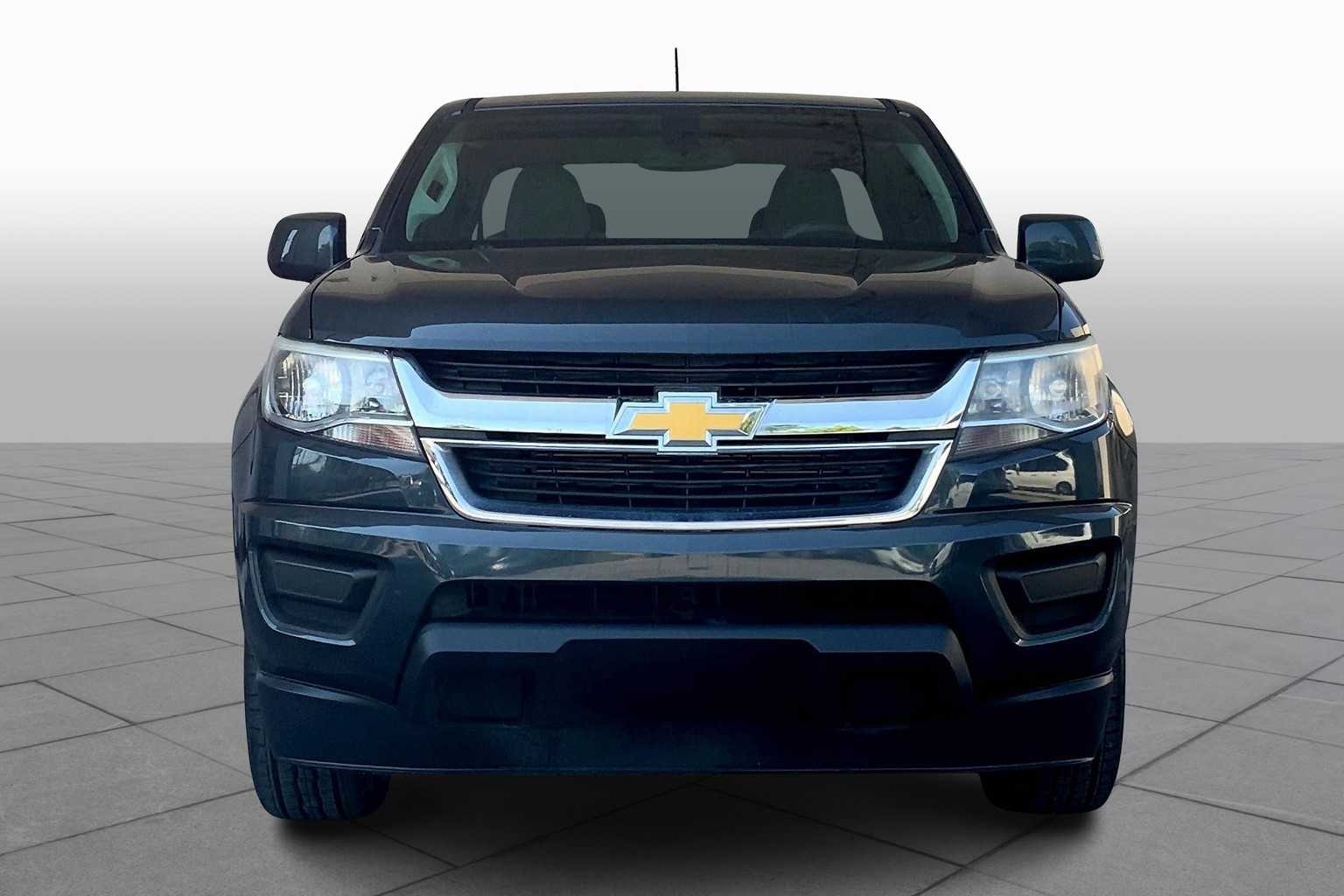 2018 Chevrolet Colorado Work Truck photo 3