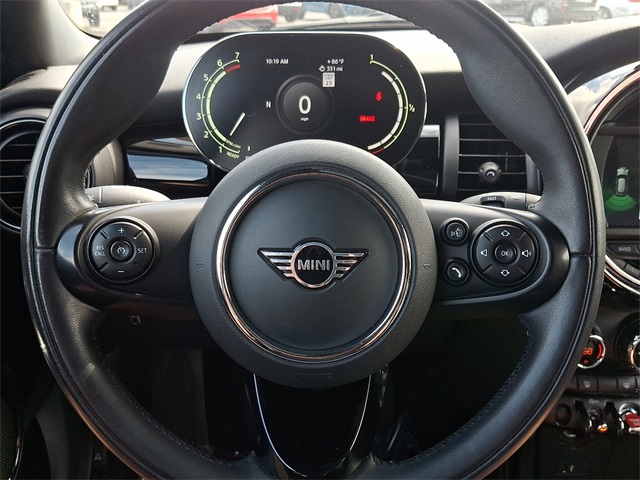 2021 Mini Cooper 4 Door Hardtop Signature photo 16