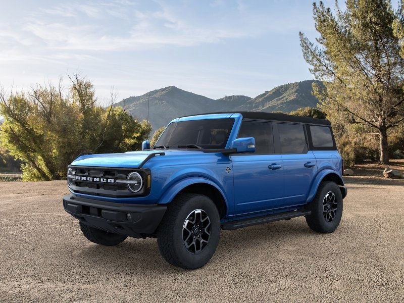 2024 Ford Bronco Outer Banks photo 2