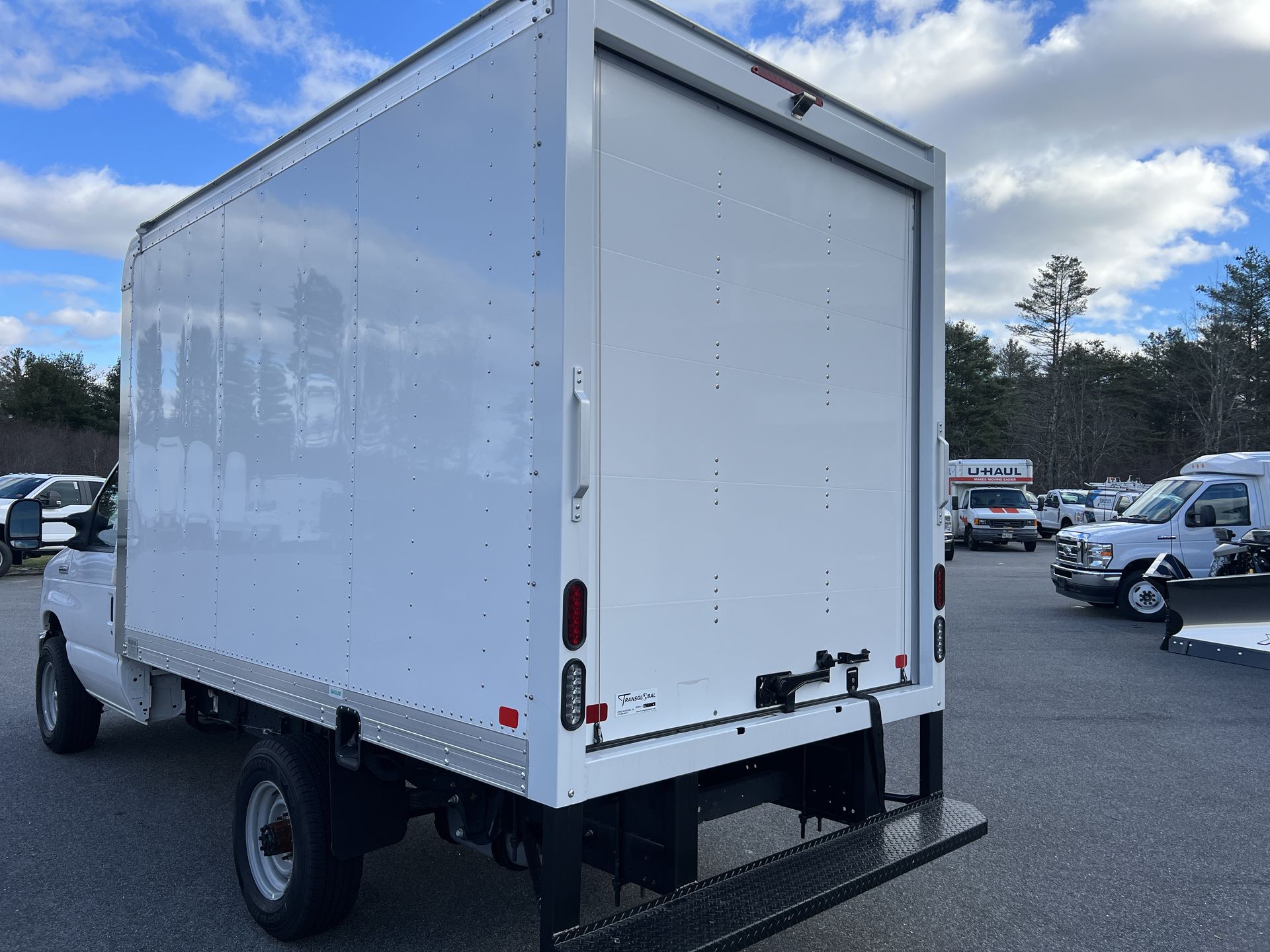 2024 Ford E-350 Base photo 3