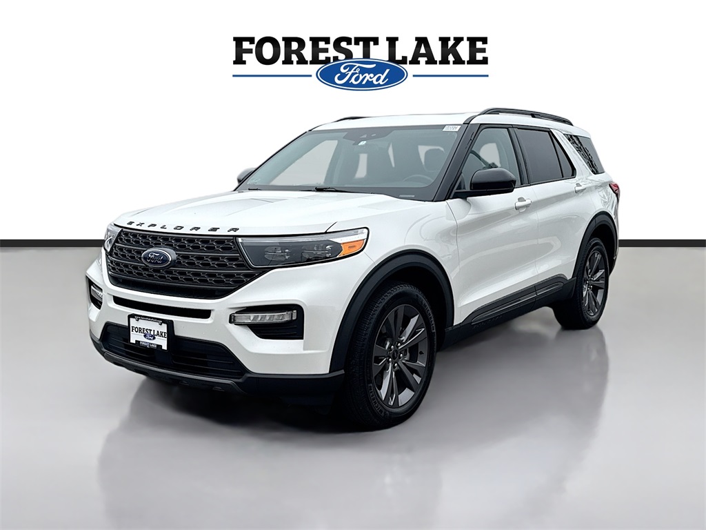 2022 Ford Explorer XLT photo 3