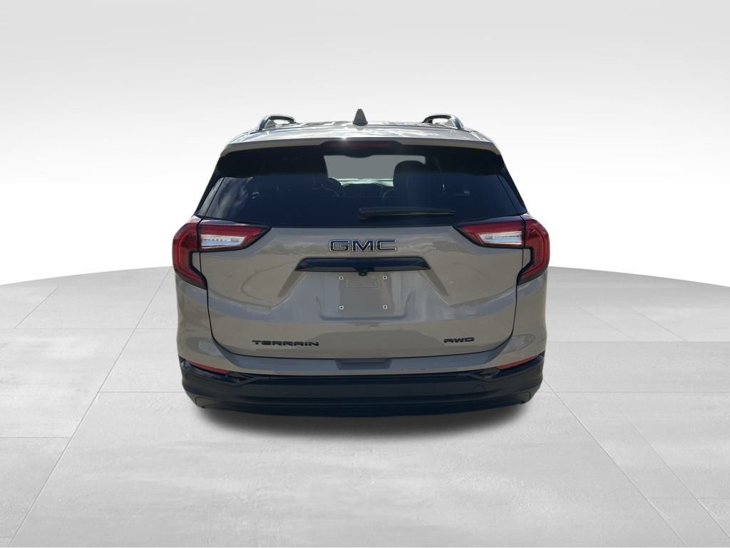 2023 Gmc Terrain SLT photo 2