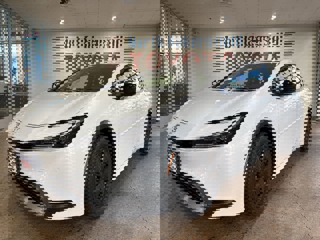 2026 Toyota Prius SE's photo