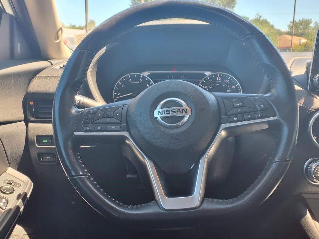 2022 Nissan Sentra SV photo 9