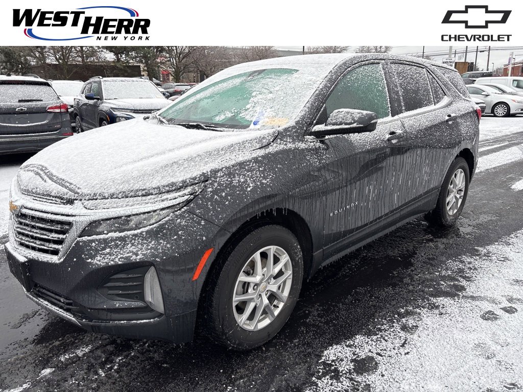 2023 Chevrolet Equinox LT's photo