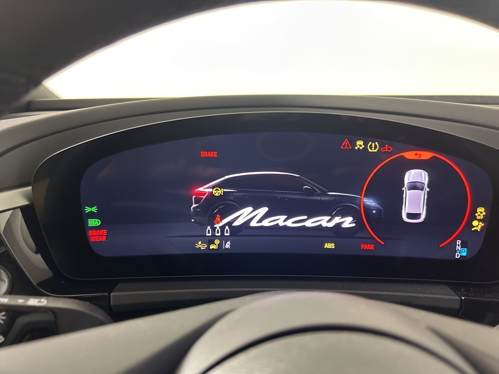 2025 Porsche Macan Electric photo 20