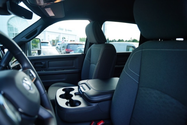 2025 Ram 3500 Tradesman photo 17