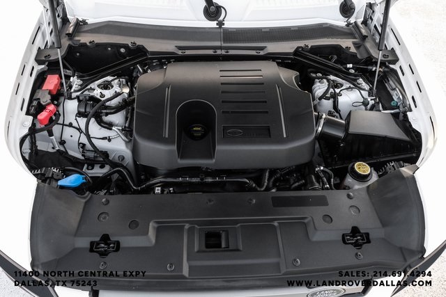 2023 Land Rover Defender 110 X-Dynamic SE photo 44