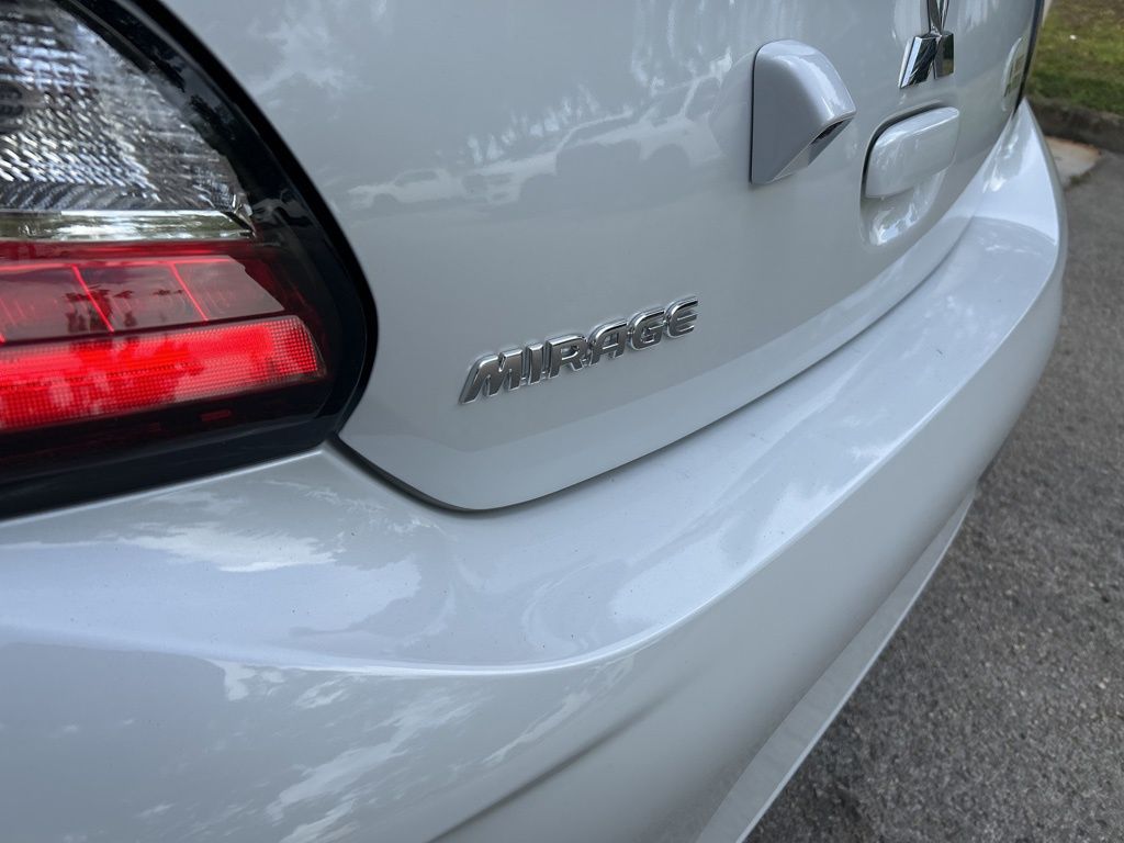 2024 Mitsubishi Mirage ES photo 16