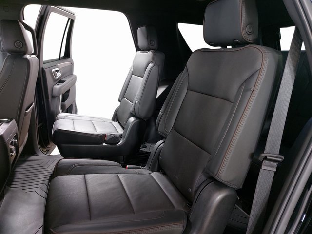 2022 Chevrolet Tahoe High Country photo 16