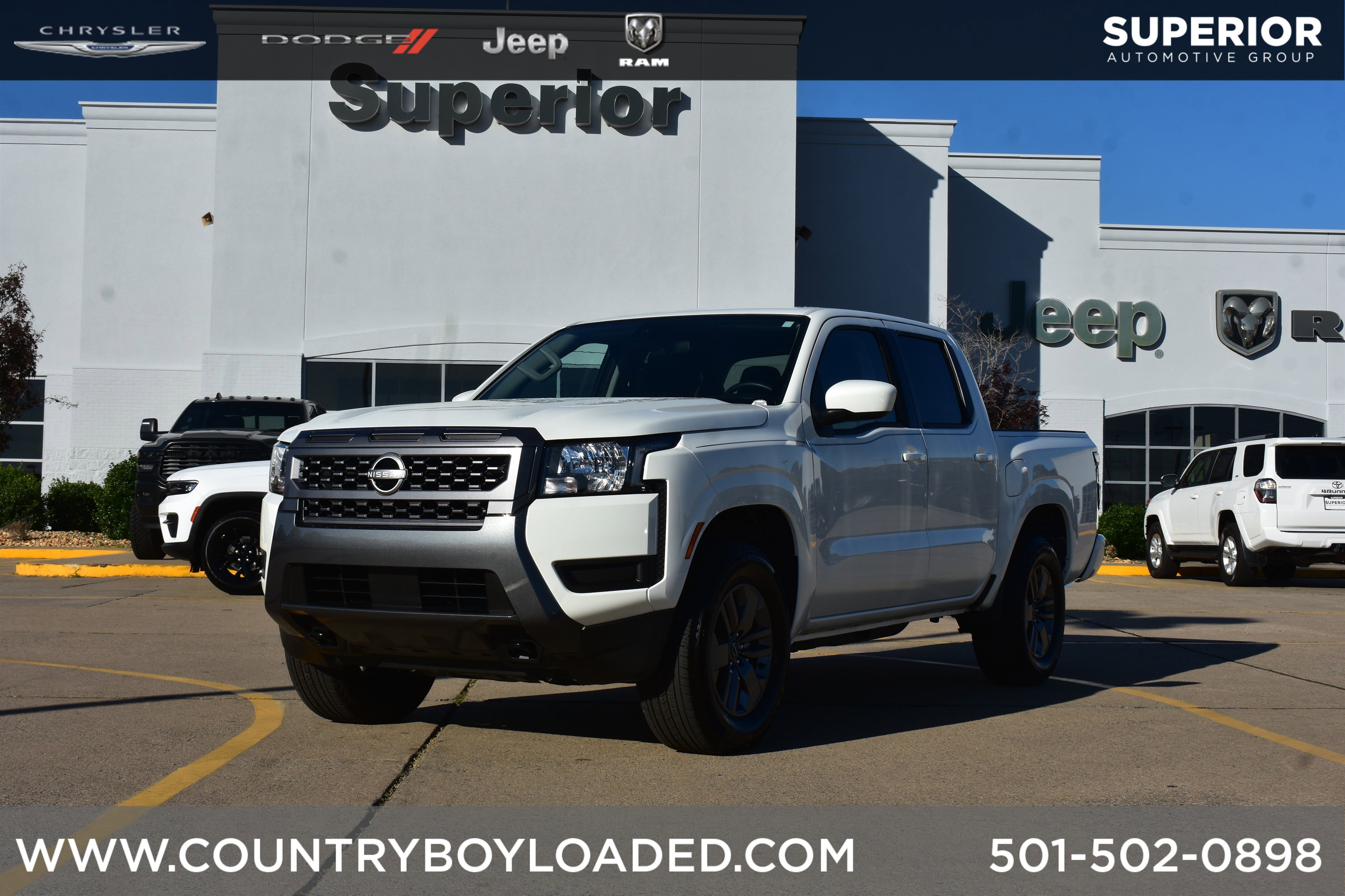 2025 Nissan Frontier SV's photo