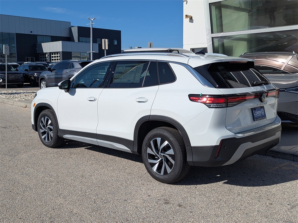 2025 Volkswagen Tiguan S photo 3