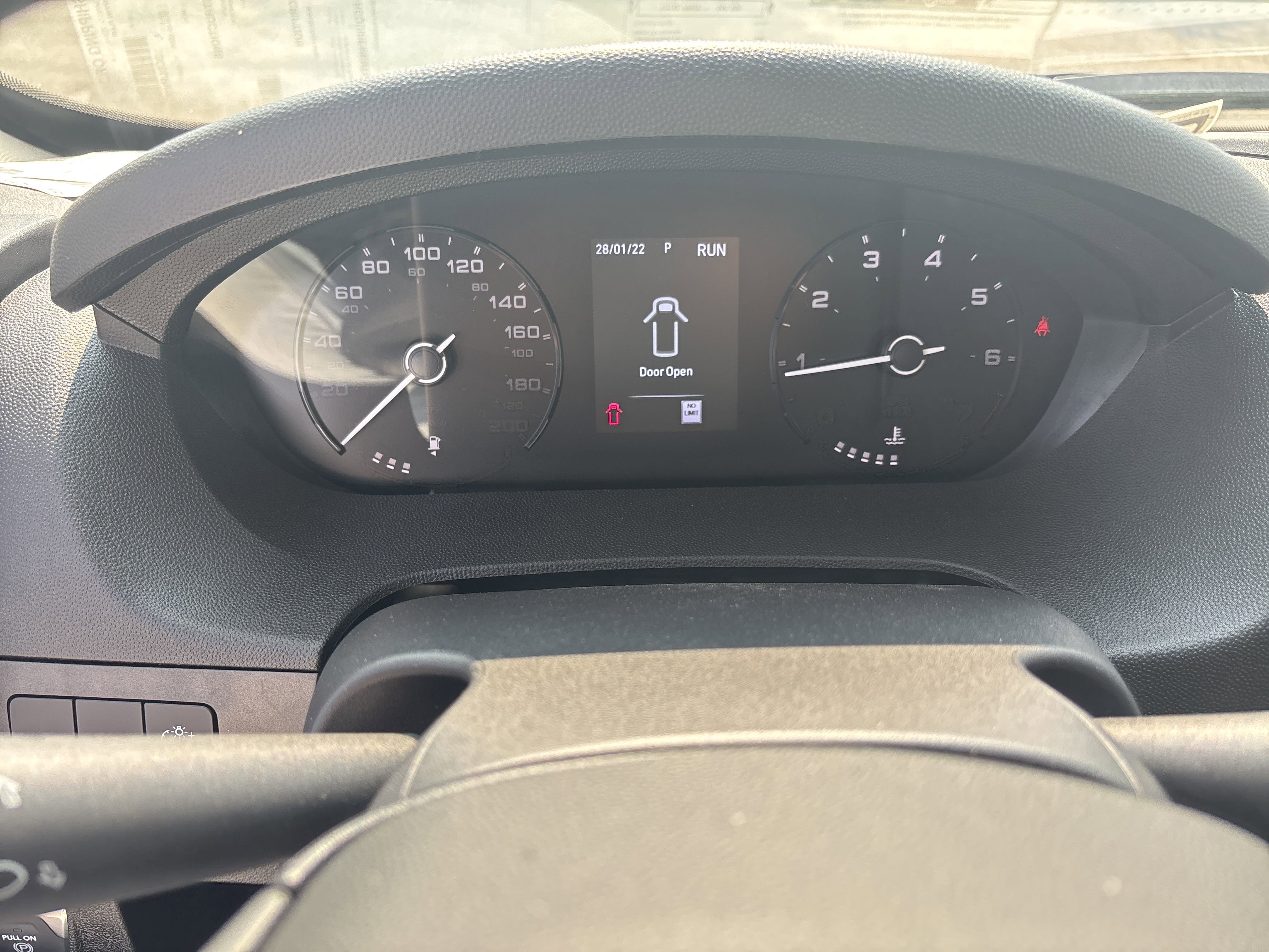 New 2025 Bright White Ram Tradesman image 17