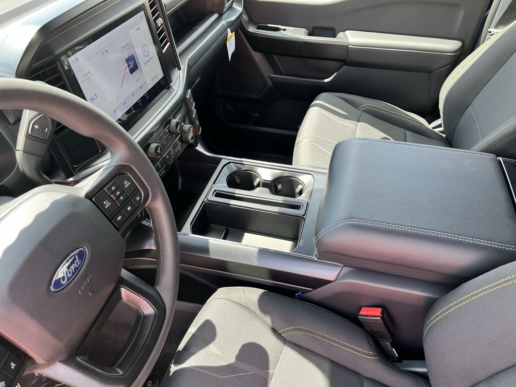 2025 Ford F-150 STX photo 16