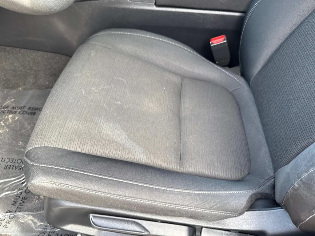 2022 Honda Insight EX photo 21