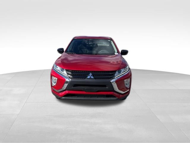 2020 Mitsubishi Eclipse Cross LE photo 2