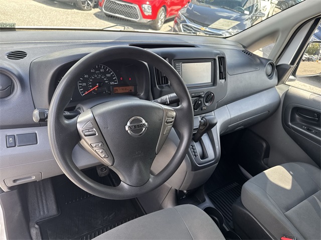 2021 Nissan NV200 S photo 12