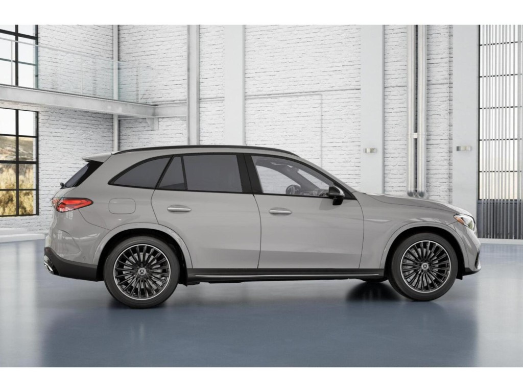 2026 Mercedes Benz GLC 300 photo 15
