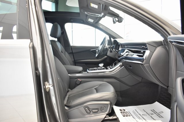 2022 Audi Q7 45 Premium Plus photo 12