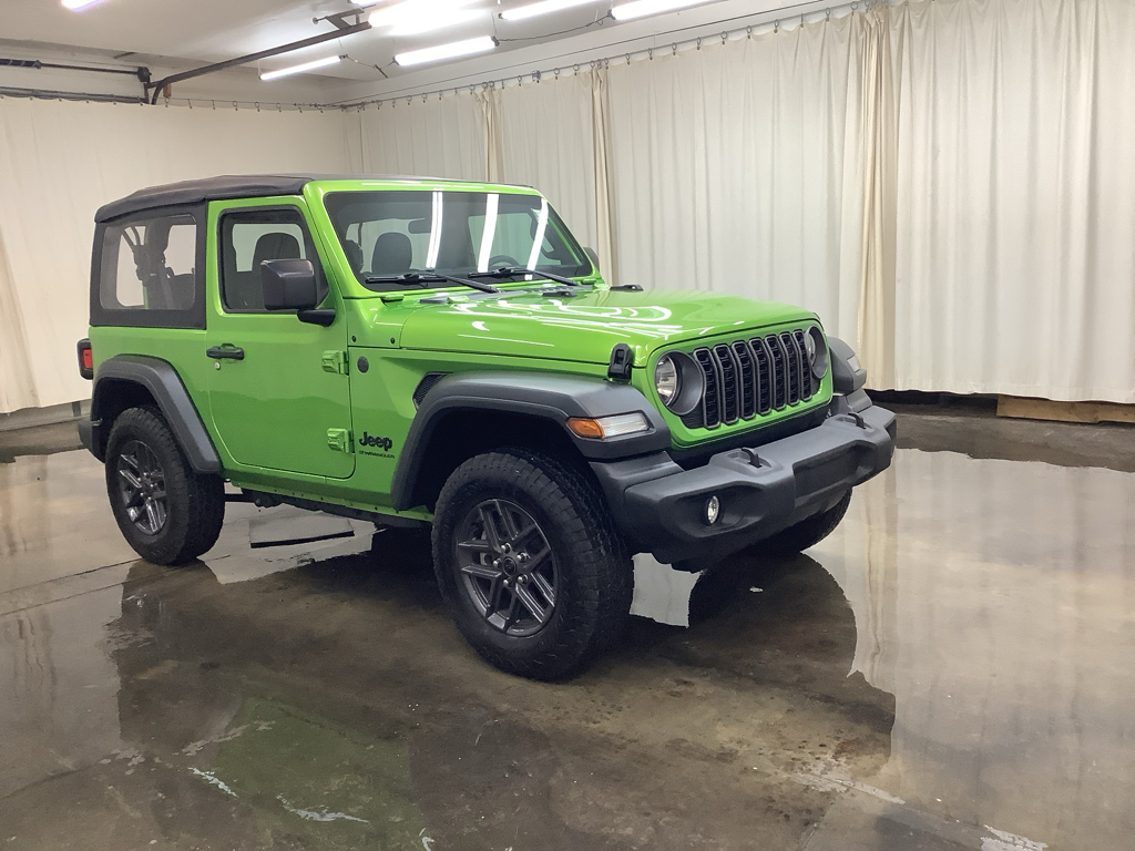 2025 Jeep Wrangler Sport photo 3