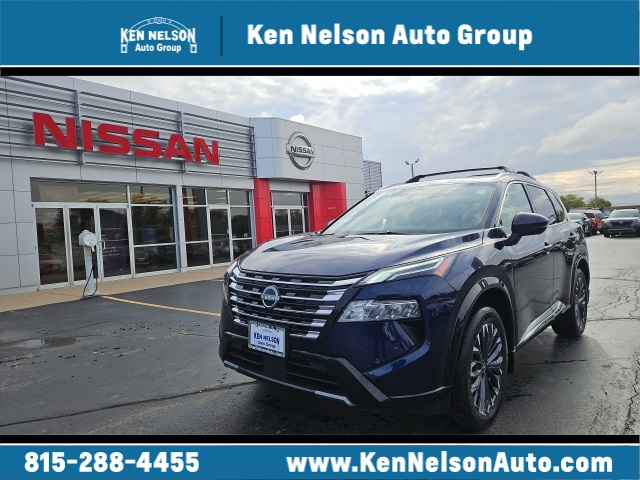 2026 Nissan Rogue Platinum's photo