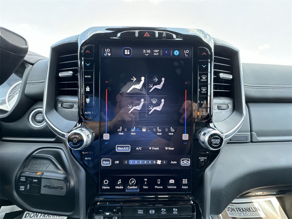 2024 Ram 2500 Laramie photo 19
