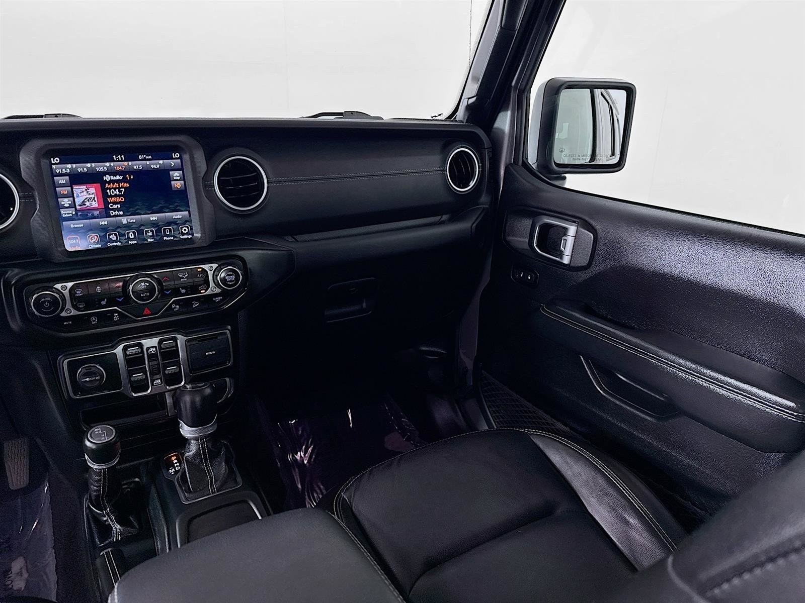 2020 Jeep Wrangler Unlimited Sahara photo 22