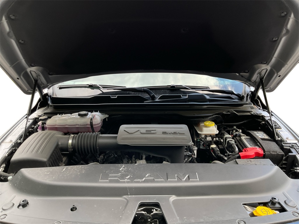 2025 Ram 1500 Tradesman photo 12