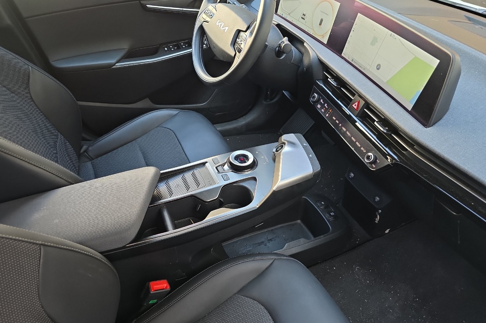 2024 Kia EV6 Light Wind photo 17