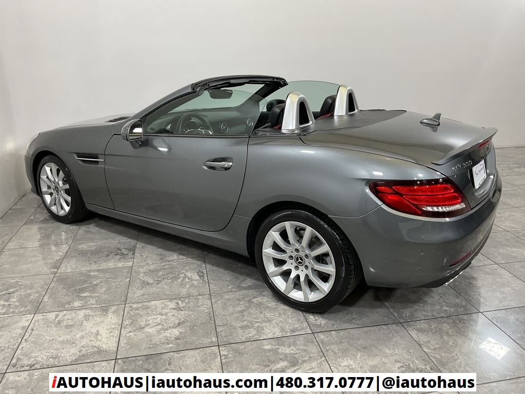 2018 Mercedes Benz SLC 300 photo 4