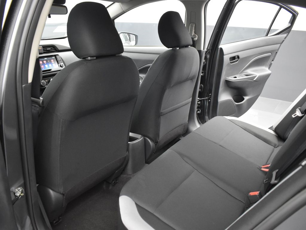 2025 Nissan Versa 1.6 S photo 11