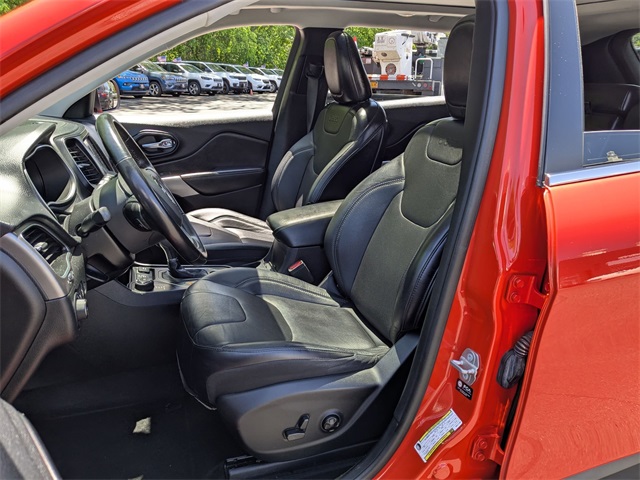 2021 Jeep Cherokee Latitude Lux photo 21
