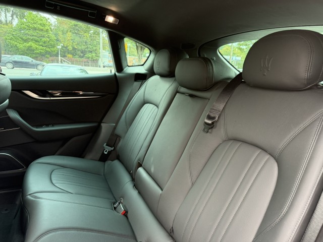 2022 Maserati Levante Modena photo 13