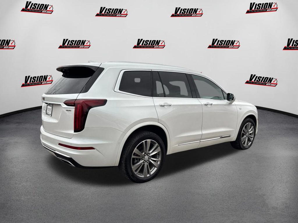 2021 Cadillac XT6 Premium Luxury photo 4