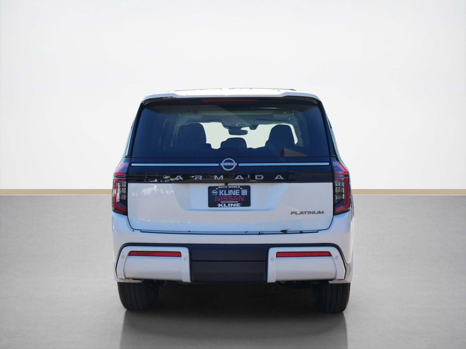 2026 Nissan Armada Platinum photo 3
