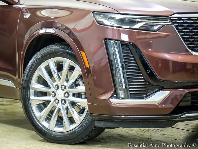 2022 Cadillac XT6 Premium Luxury photo 3