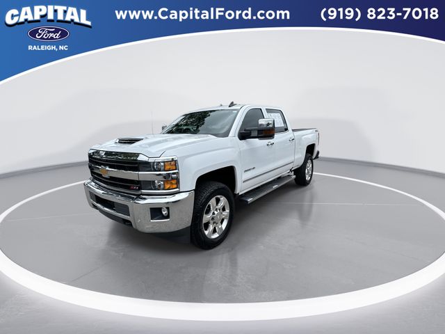 2018 Chevrolet Silverado 2500HD LTZ photo 4