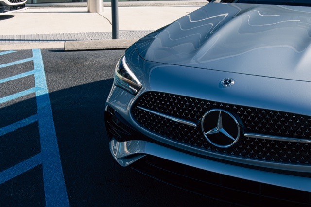 2026 Mercedes Benz CLE 300 4MATIC photo 3