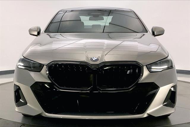 Used 2025 BMW i5 40 with VIN WBY13HG03SCU66960 for sale in Cincinnati, OH