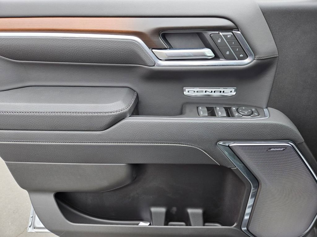 2025 Gmc Sierra 1500 Denali photo 10