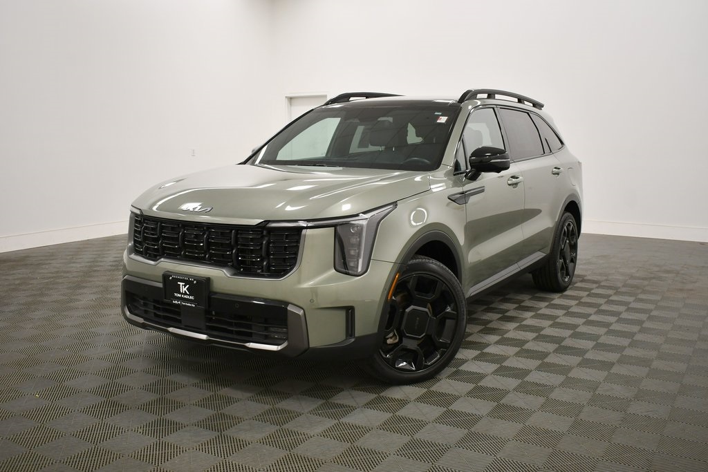 Certified 2025 Kia Sorento X-Line SX Prestige with VIN 5XYRKDJF0SG355114 for sale in Rochester, Minnesota