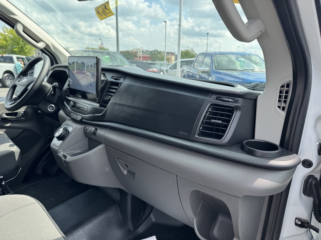 2025 Ford Transit photo 13