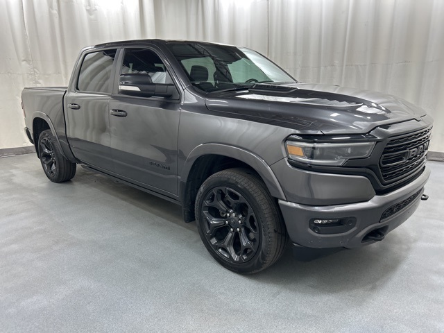 2022 RAM Ram 1500 Limited's photo