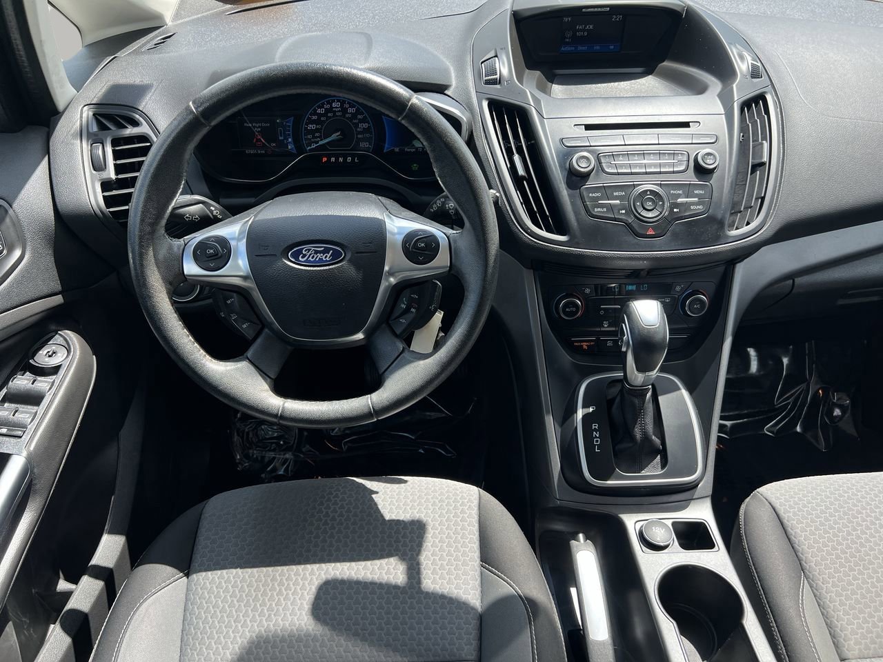 2017 Ford C-Max Hybrid SE photo 11