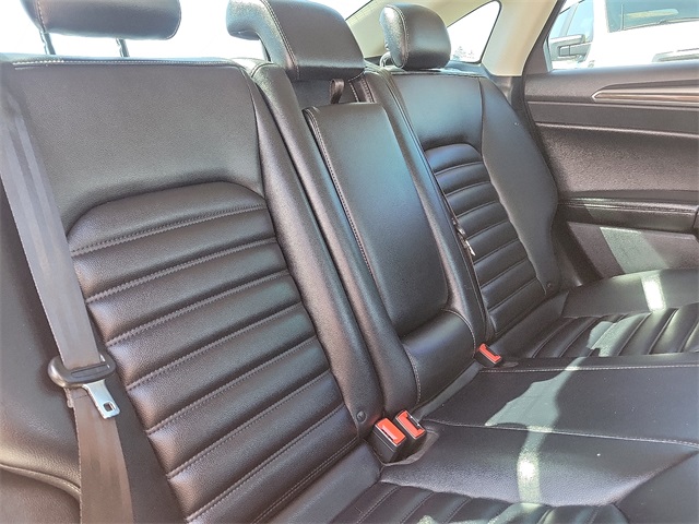 2020 Ford Fusion Hybrid SEL photo 21