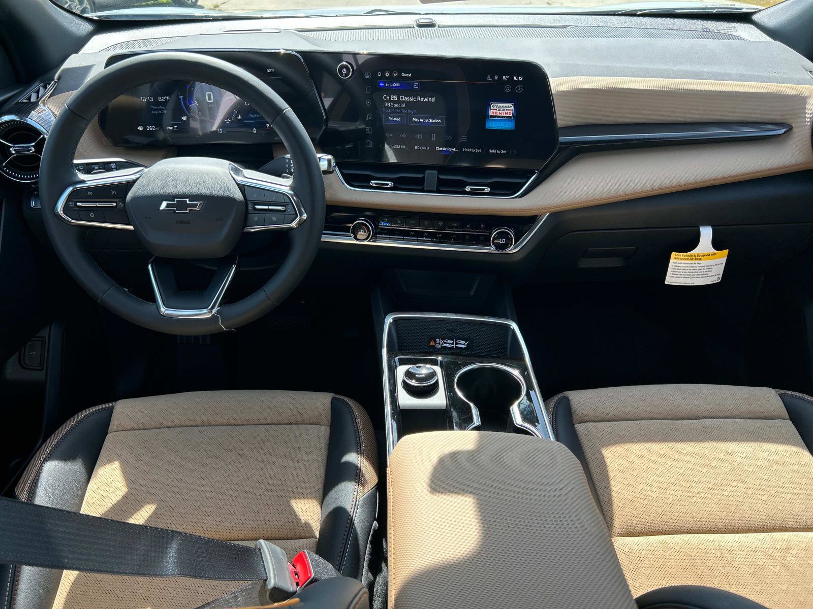 2026 Chevrolet Equinox ACTIV photo 13