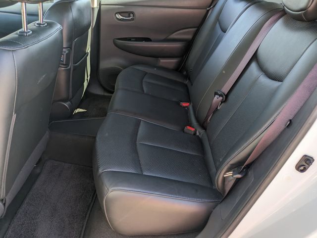 2013 Nissan Leaf SL photo 21